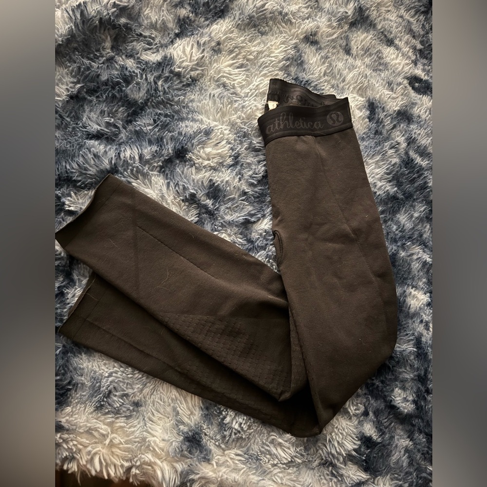 Lululemon Compression Leggings with logo waistband